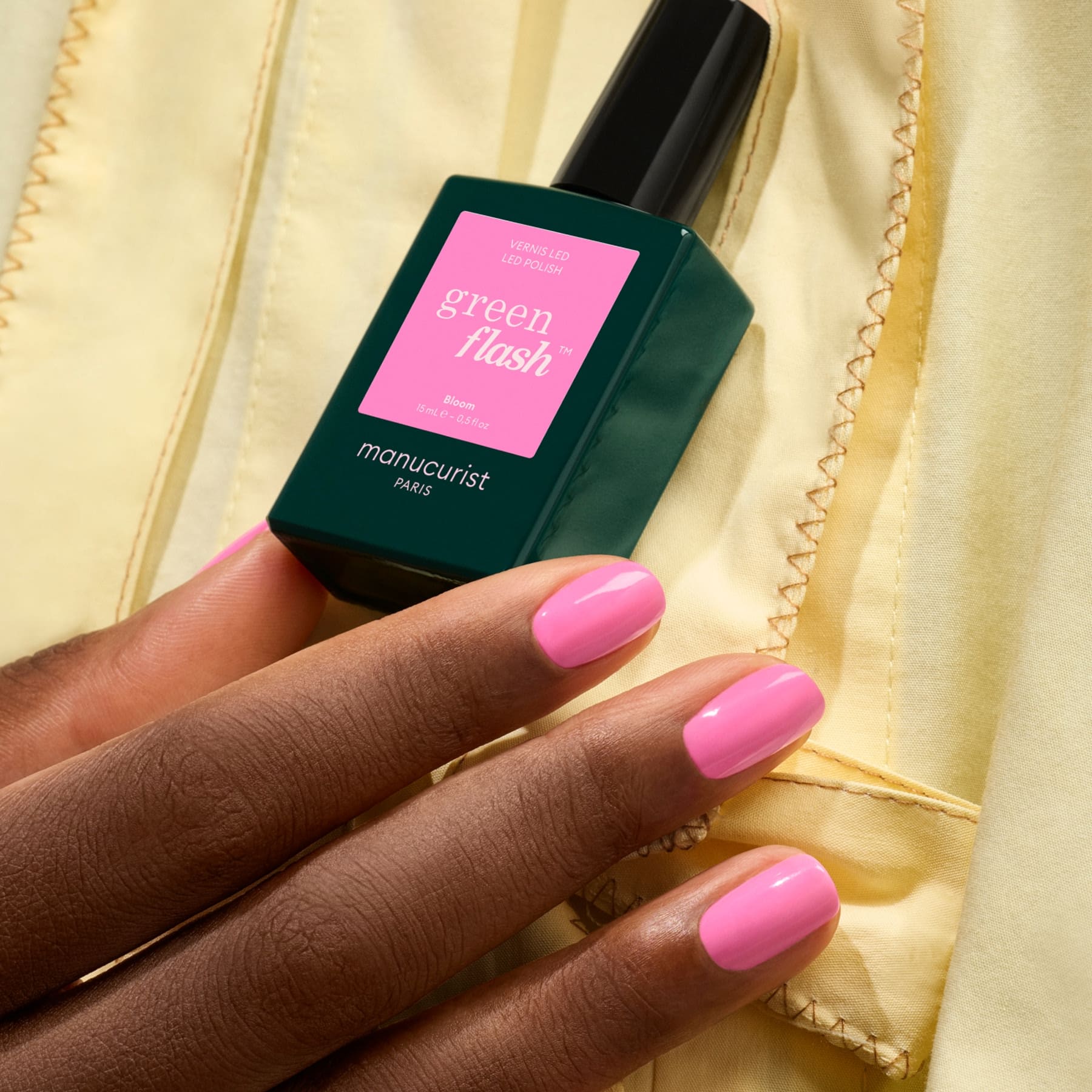 Manucurist Green Flash Bloom vernis semi-permanent rose néon opaque