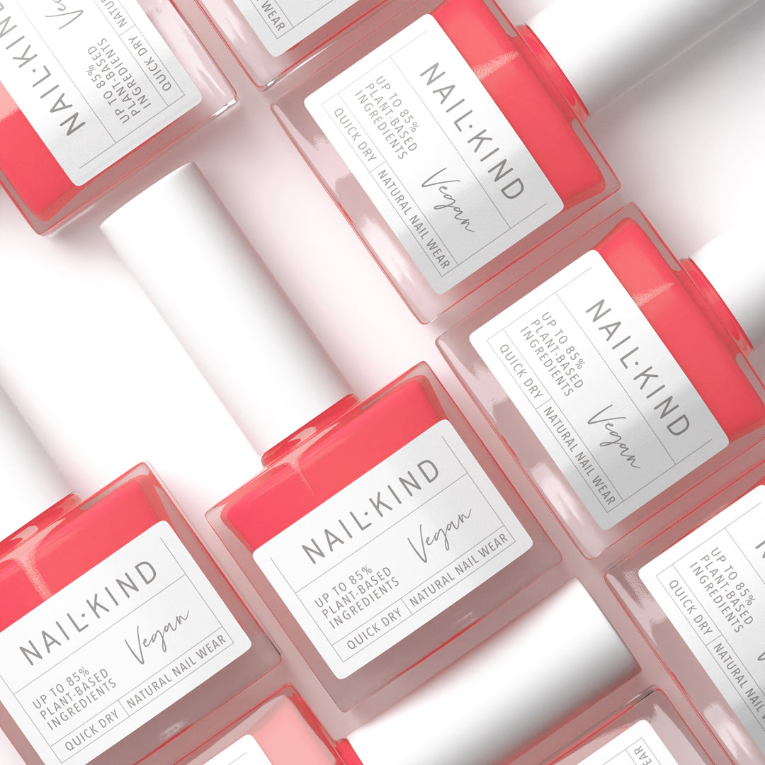 NAIL KIND The Colour Squad Watermelon Sugar vernis rouge pastèque