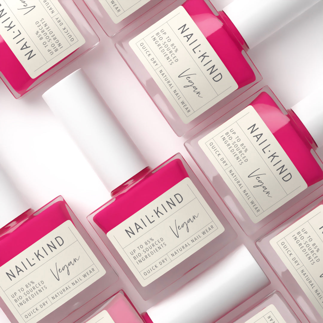 NAIL KIND The Colour Squad Own It! vernis à ongles rose fuchsia