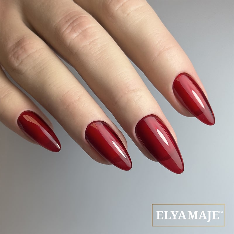 Elyamaje Vitrail N°319 Dracula vernis semi-permanent rouge