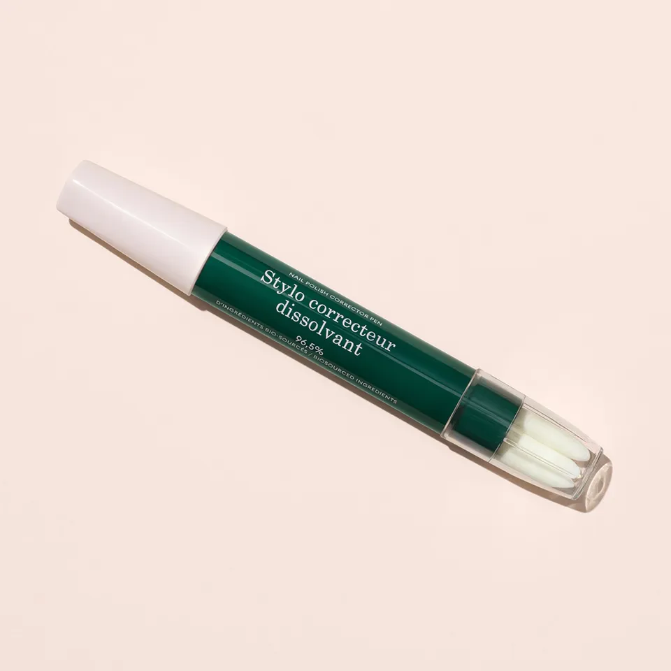 Manucurist Stylo Correcteur Dissolvant à l'unité ricin