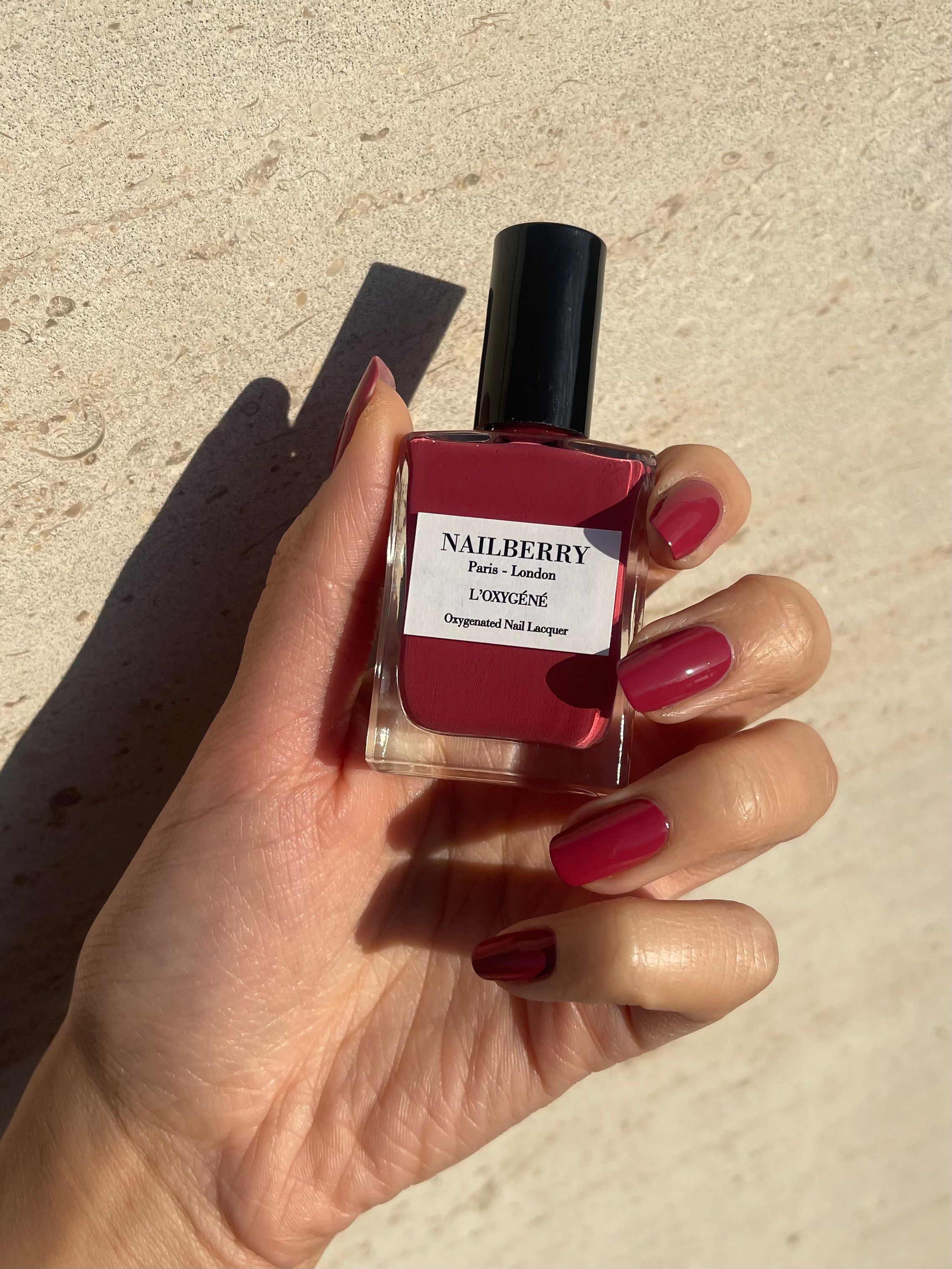Nailberry L'Oxygéné Hippie Chic vernis 14ml bordeaux