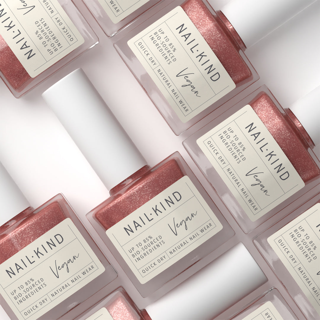 NAIL KIND The Colour Squad High Heels & Glitter vernis rose métallisé