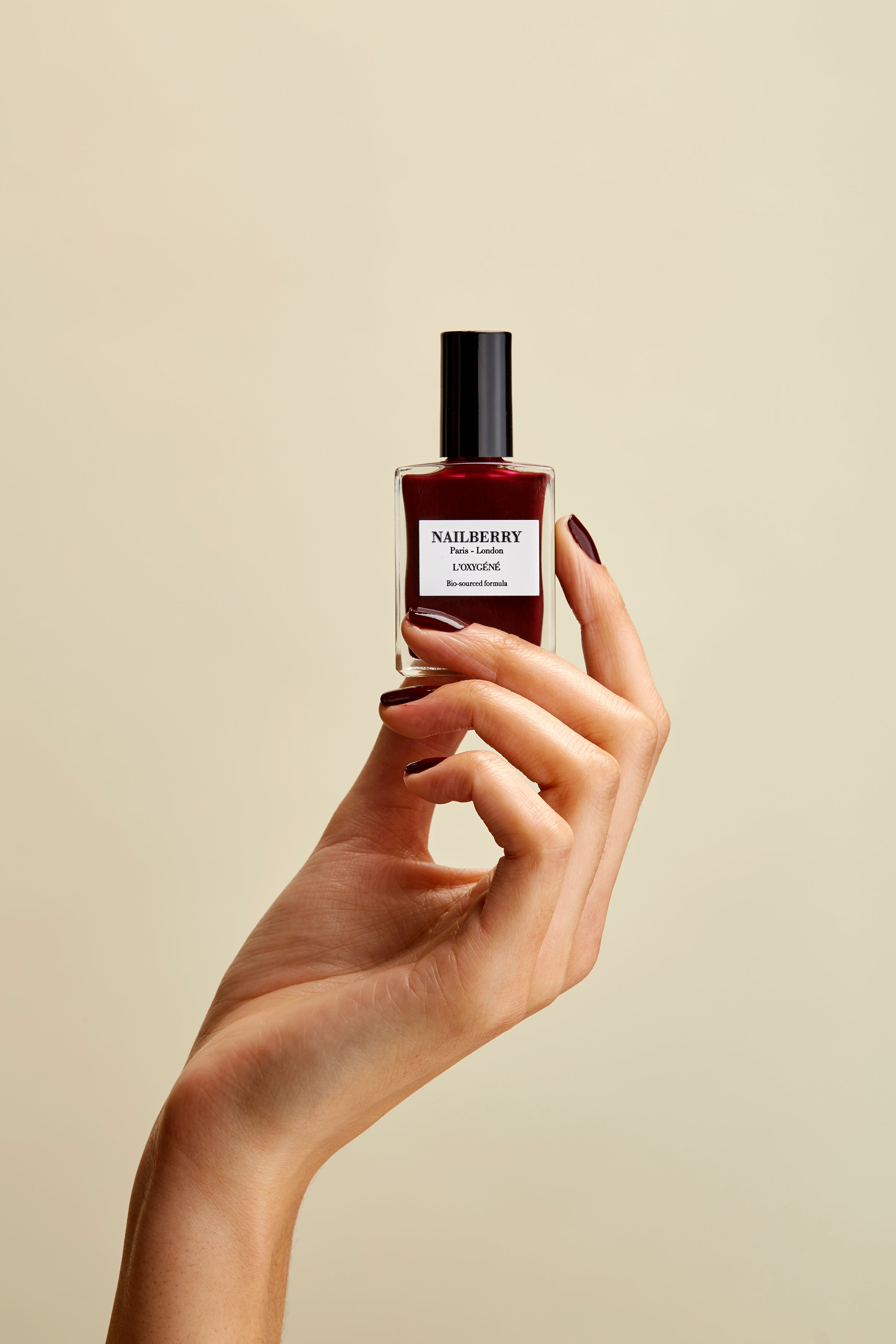 Nailberry L'Oxygéné Le Temps Des Cerises vernis 14ml rouge