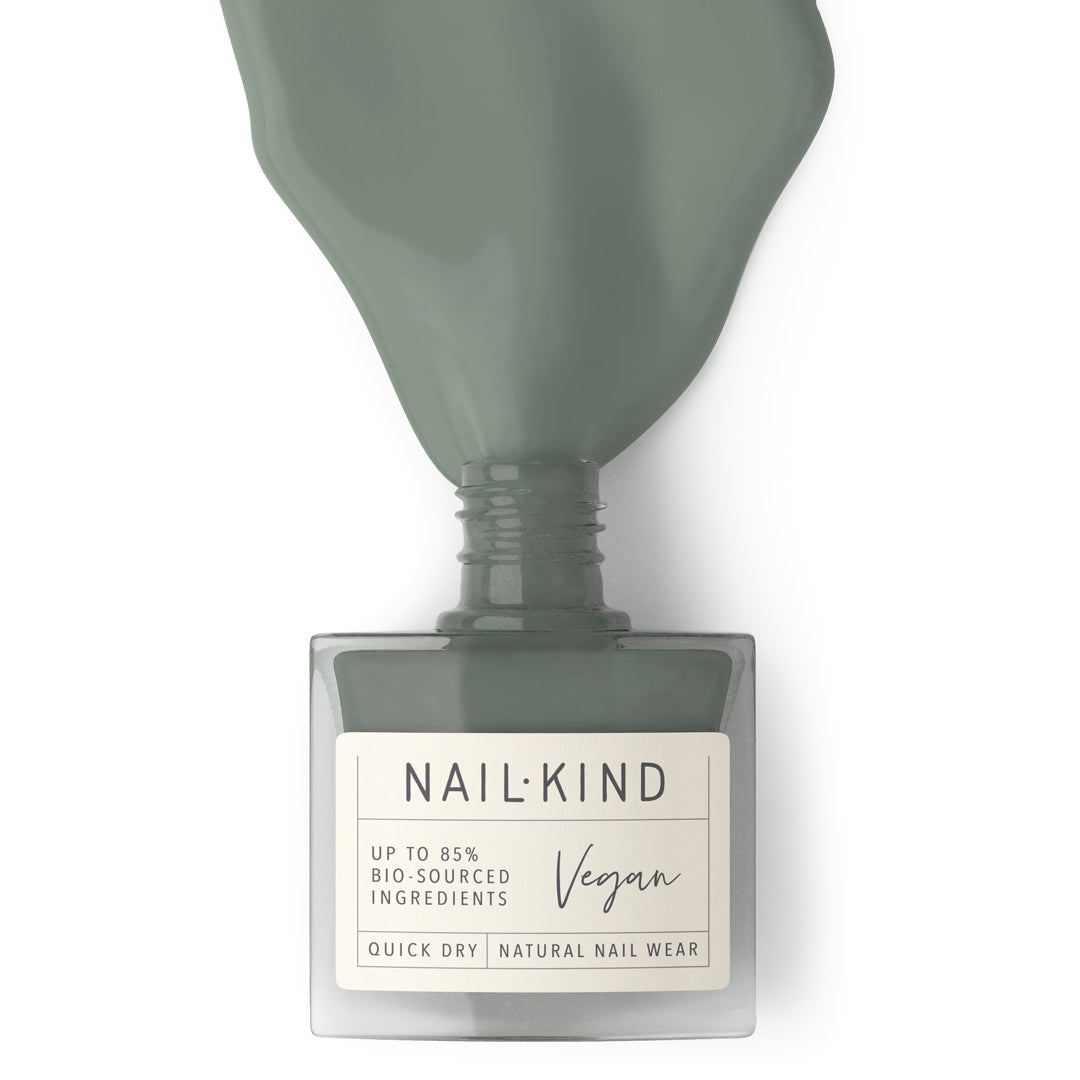 NAIL KIND The Colour Squad Pickle Party vernis à ongles vert foncé