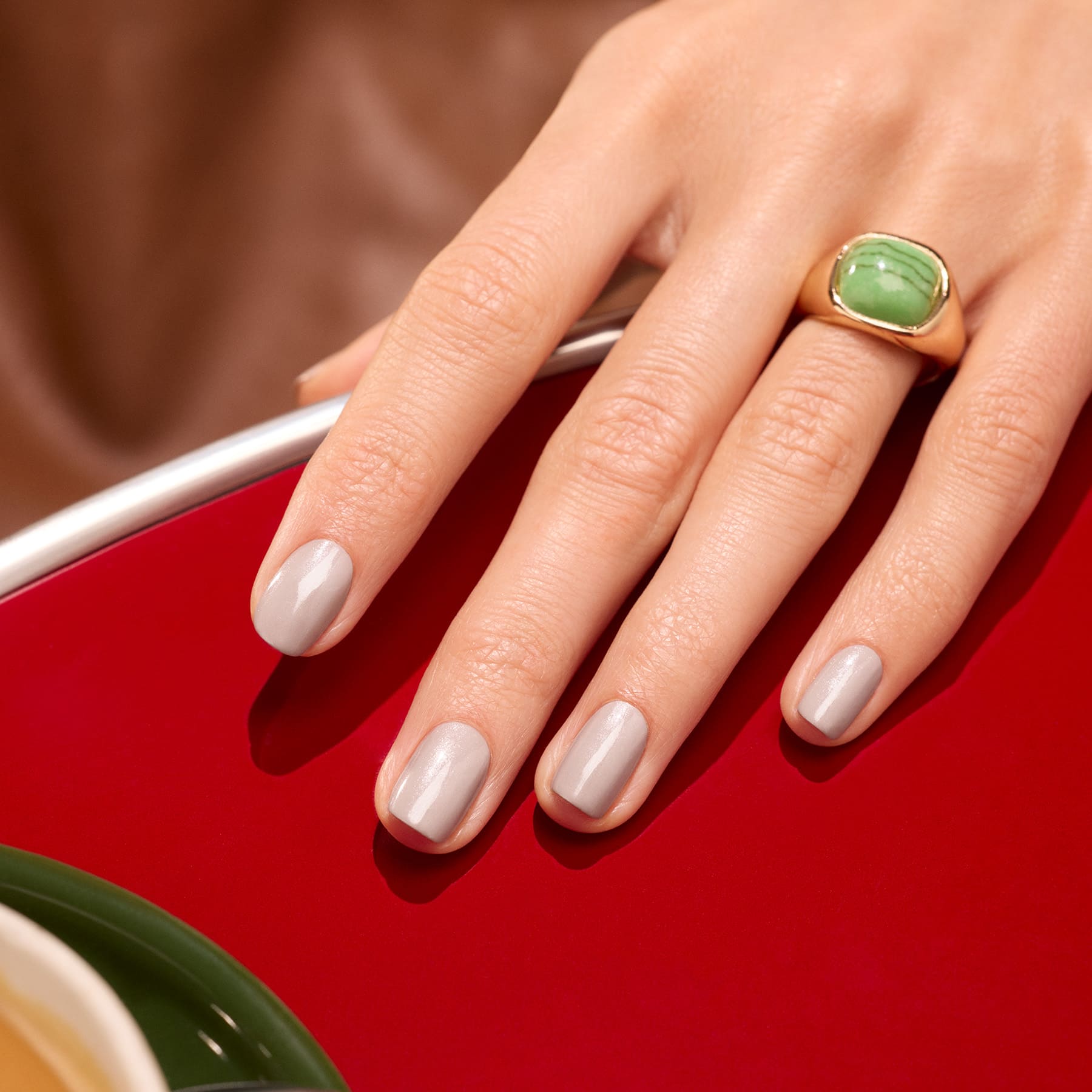 Manucurist Green Tweed vernis à ongles gris nacré opaque