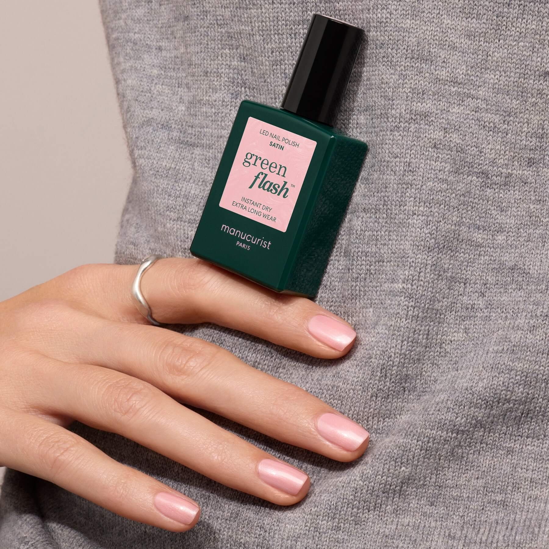Manucurist Green Flash Satin vernis semi-permanent rose nacré