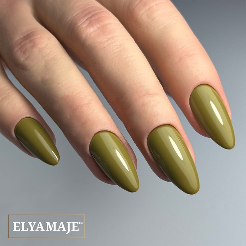 Elyamaje N°134 vernis semi-permanent green light couvrant