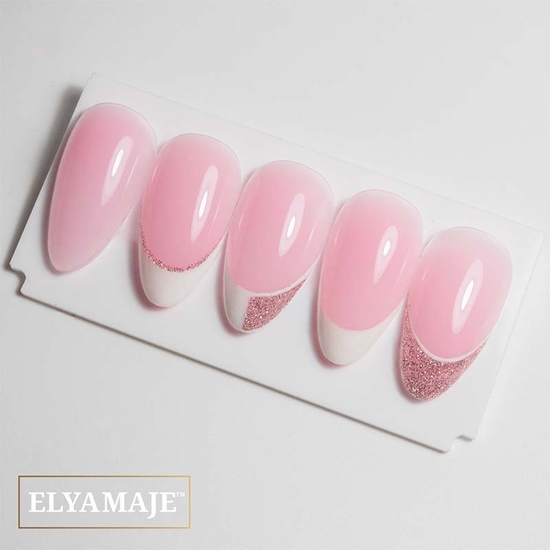 Elyamaje Creamy Gel N°3 Light Pink gel construction nude