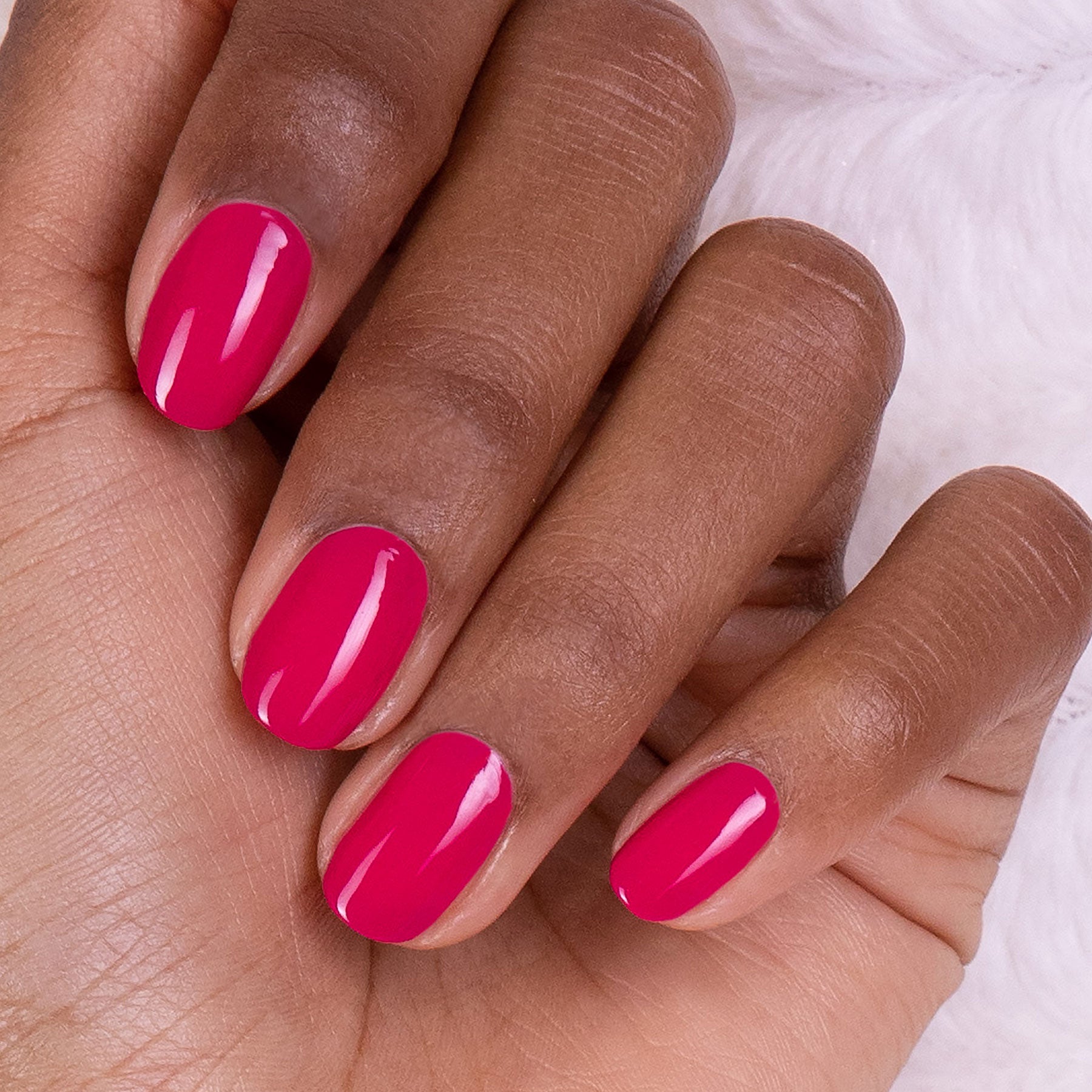 Manucurist Green Fuchsia vernis à ongles rose opaque