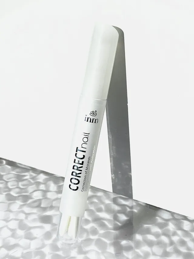 INM Correct Nail correcteur vernis pose nette