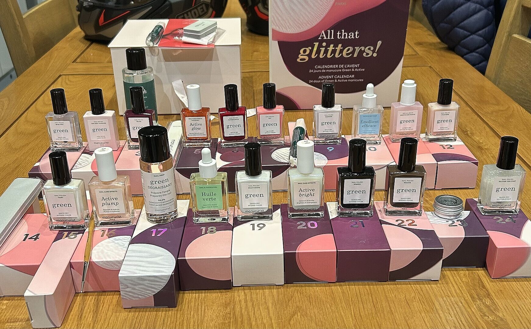 Manucurist All That Glitters calendrier avent 24 vernis pailleté