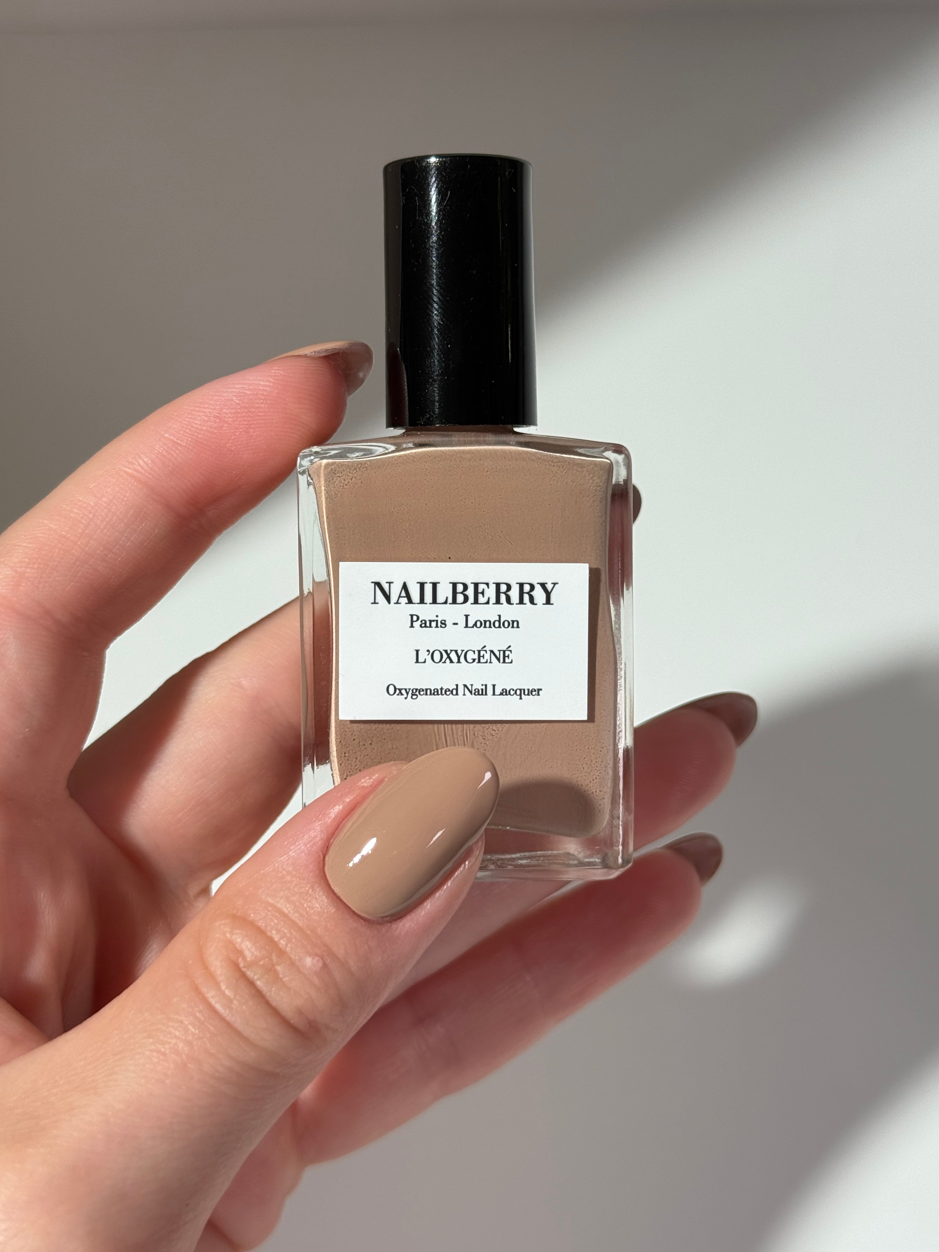 Nailberry L'Oxygéné Honesty vernis 14 ml beige opaque