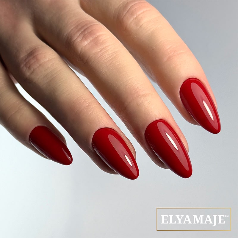 ELYAMAJE N°62 Red Berry vernis semi-permanent rouge intense