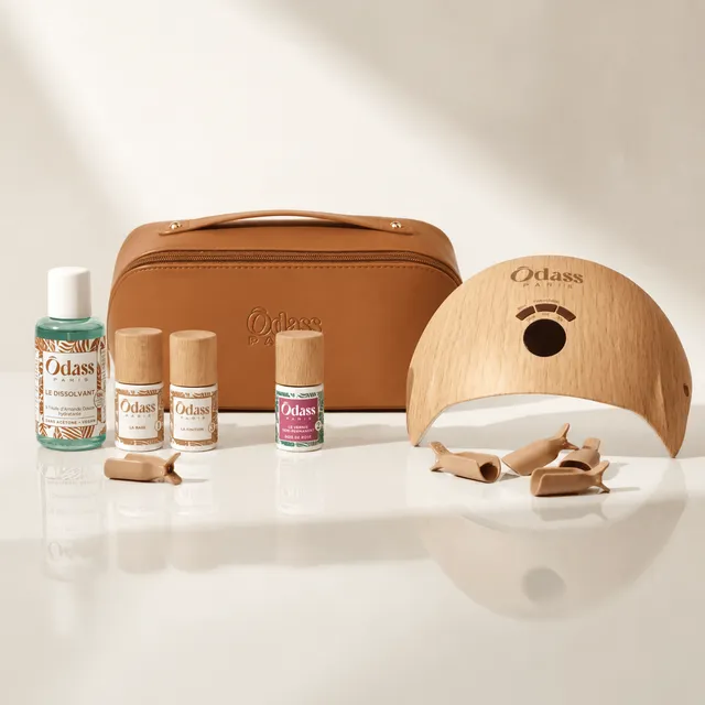 Ôdass Paris Trousse Découverte kit vernis semi-permanent lampe offerte