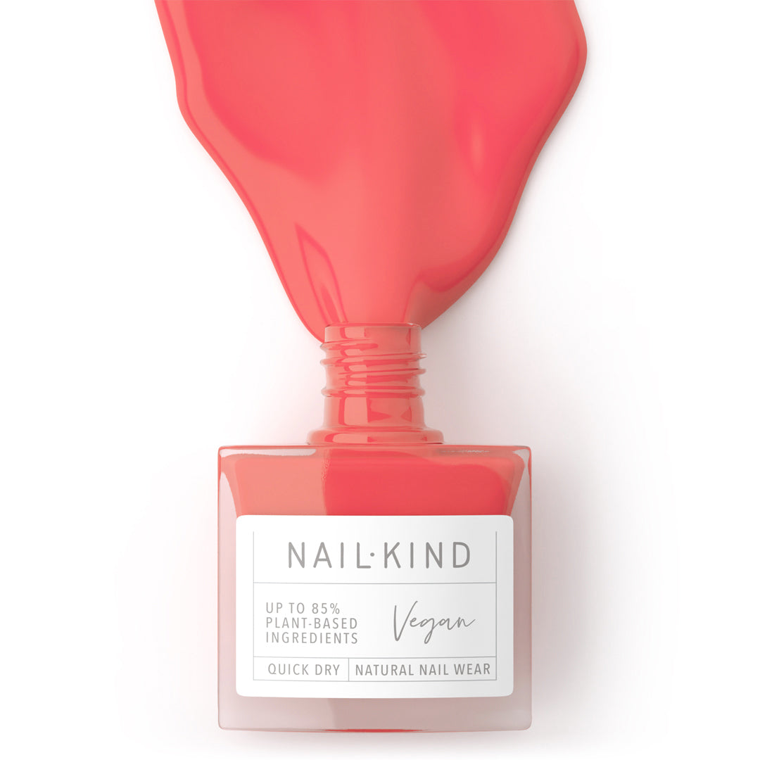 NAIL KIND The Colour Squad Watermelon Sugar vernis rouge pastèque
