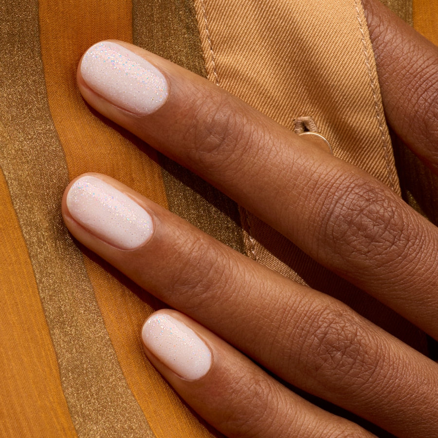 Manucurist Green Flash Nebula vernis semi-permanent blanc irisé