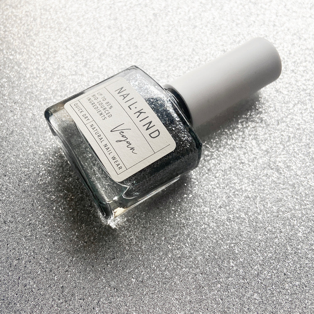 Nail Kind Colour Squad vernis argent pailleté So Over The Top