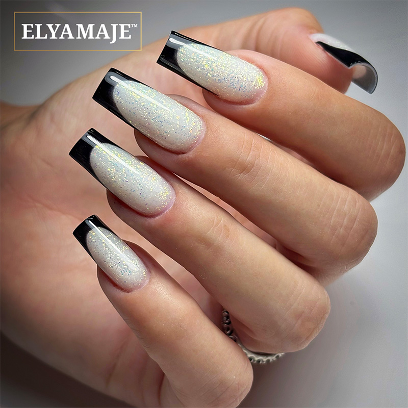 Elyamaje N°153 Black Legend Vernis Semi-Permanent Noir
