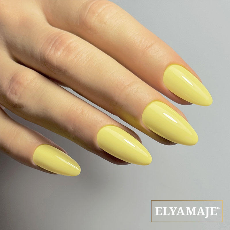 Elyamaje N° 81 Banana vernis semi-permanent jaune