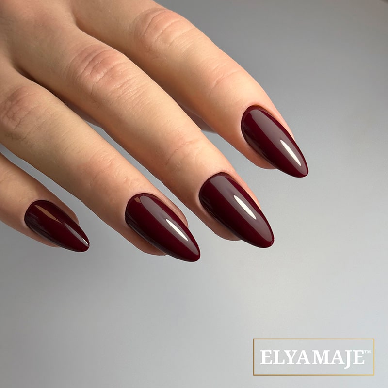 Elyamaje N°194 Camille vernis semi-permanent longue tenue