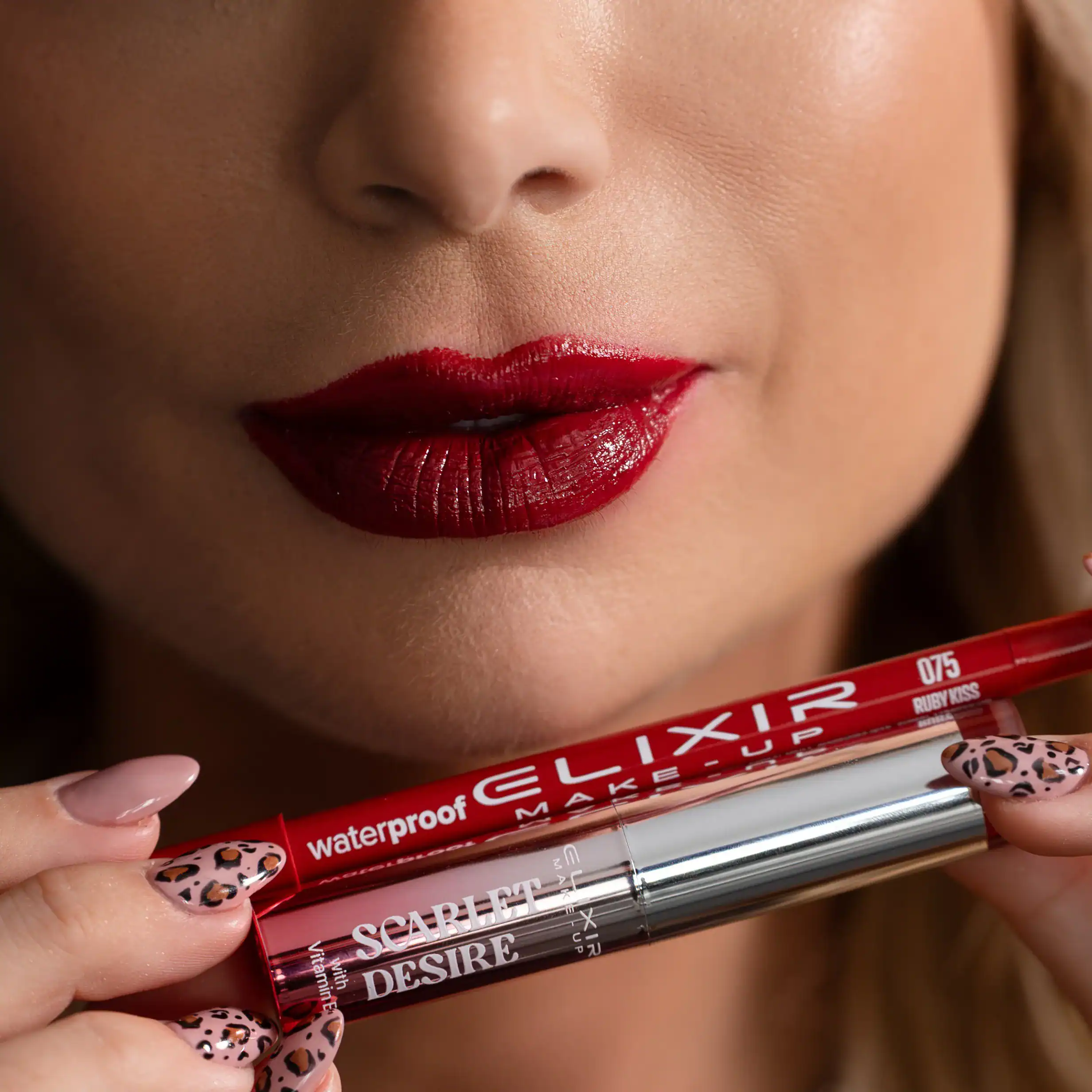 Élixir Scarlet Desire Jollie Duo Lèvres Satin Rouge Brillant