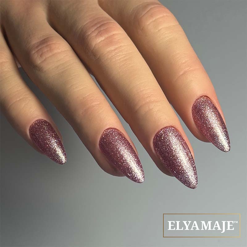 Elyamaje N°261 Améthyste vernis semi-permanent couvrant
