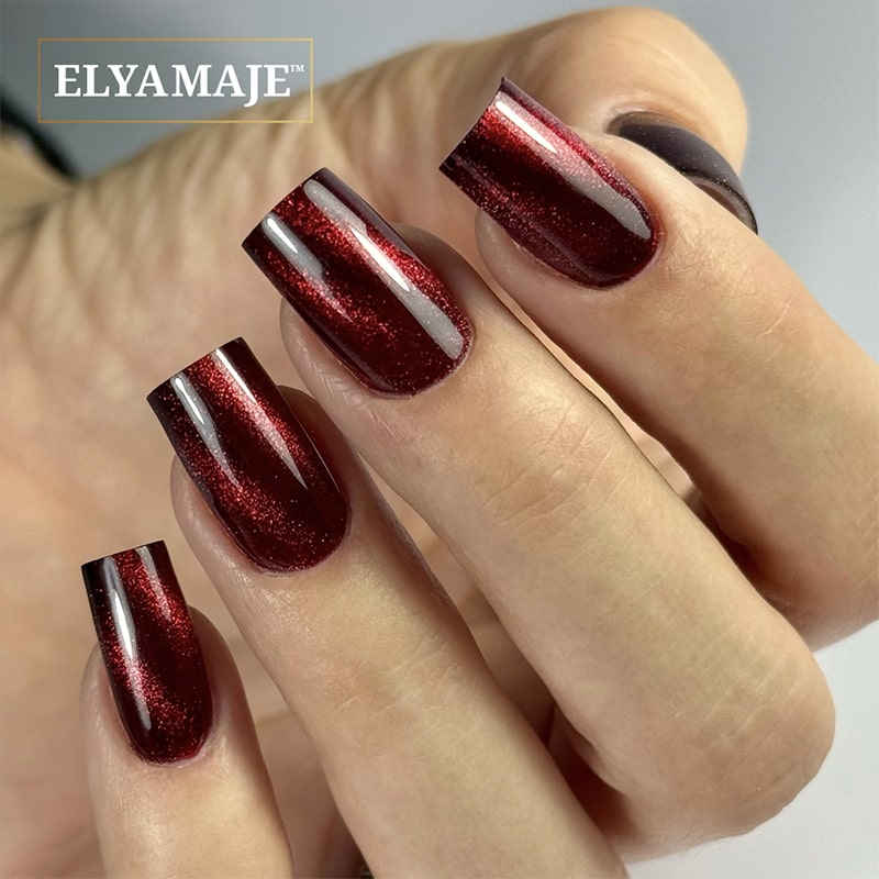 Elyamaje Vitrail N°319 Dracula vernis semi-permanent rouge