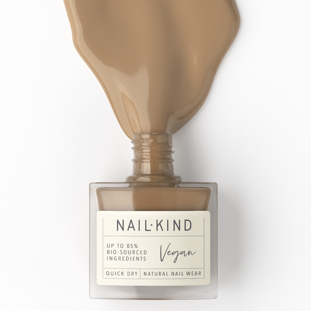 NAIL KIND The Colour Squad Mr. Bigger vernis marron velours