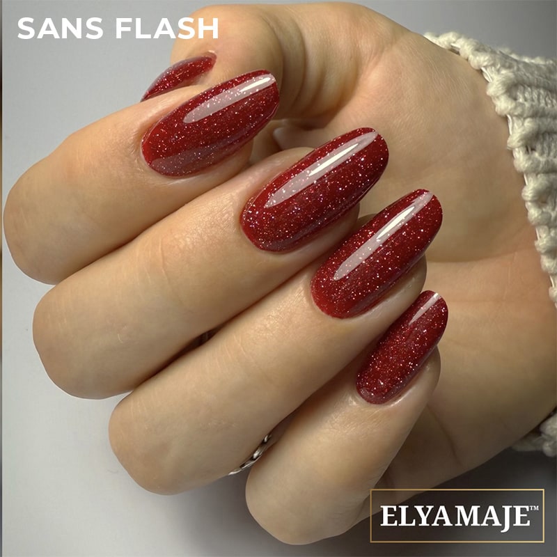 Elyamaje N°282 Léa Queen vernis semi-permanent réfléchissant