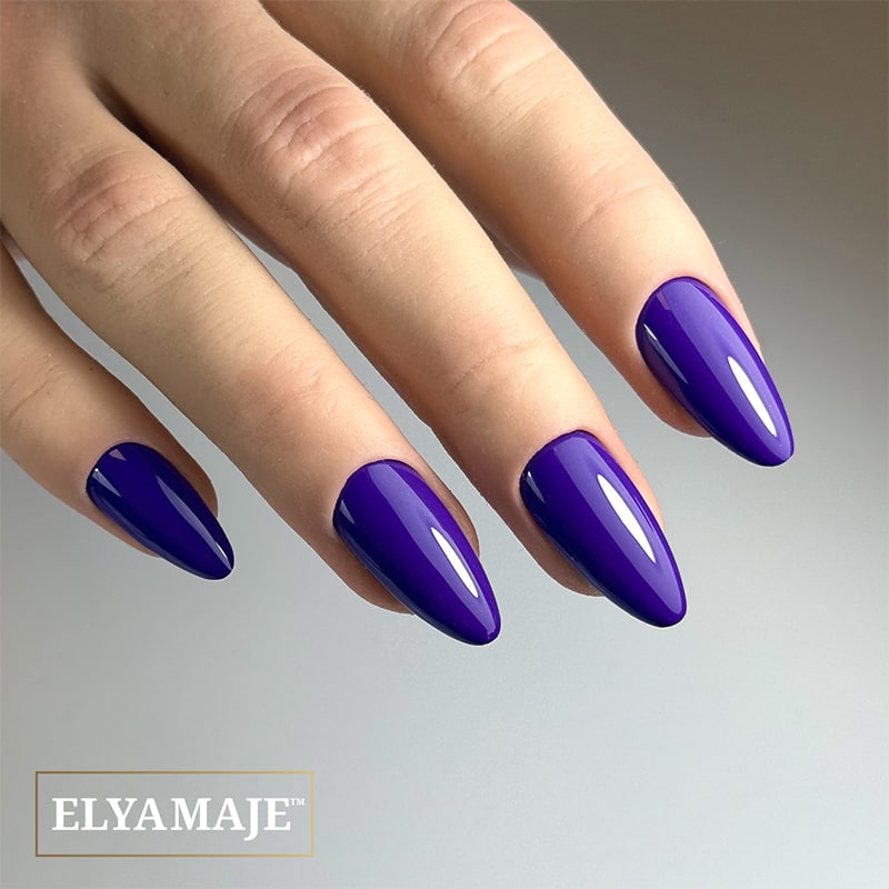 Elyamaje N° 111 Liam vernis semi-permanent couvrant