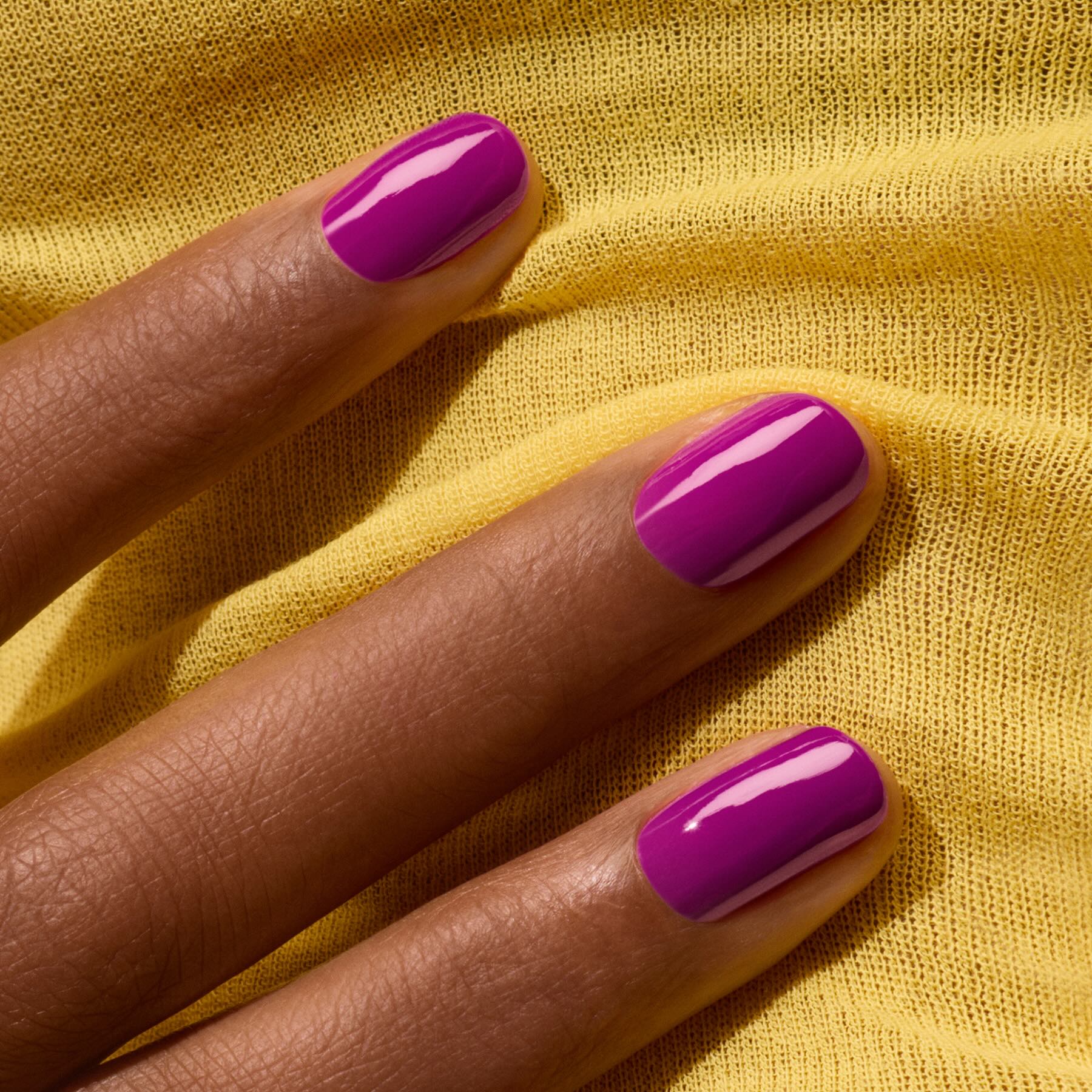 Manucurist Green Fizz vernis violet magenta