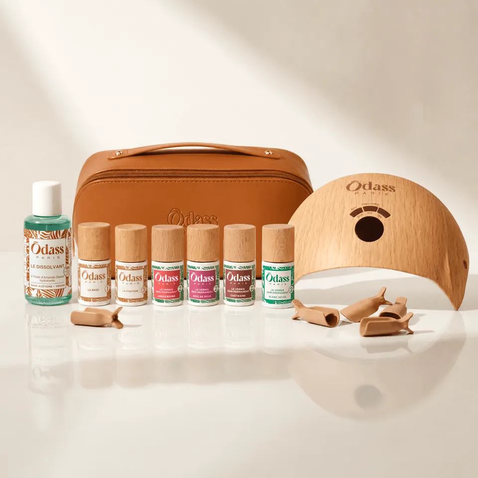 Ôdass Paris Trousse Découverte 4 teintes vernis + lampe LED
