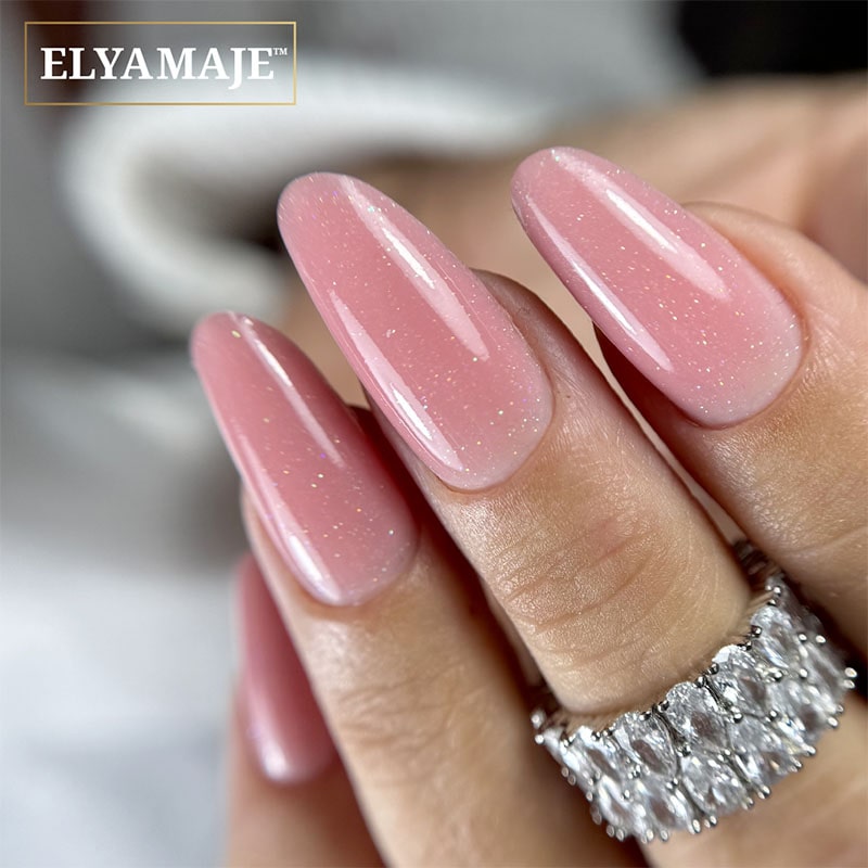 Elyamaje Creamy Gel N°18 Shiny Pink gel construction