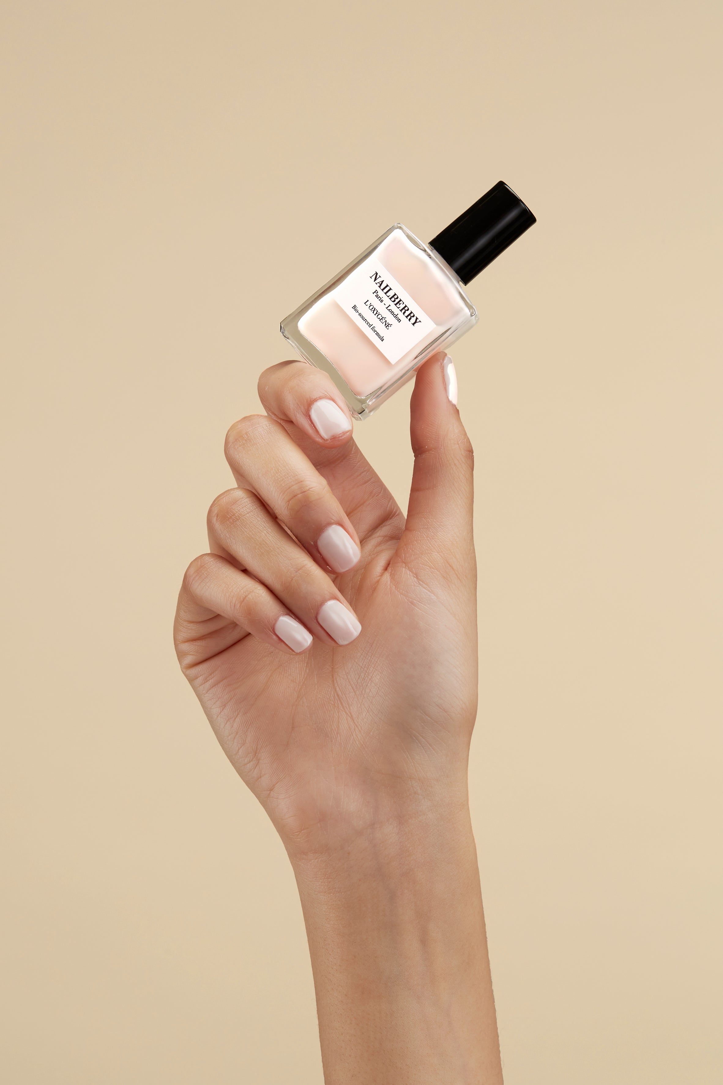 Nailberry L'Oxygéné Almond vernis à ongles 14ml beige opaque