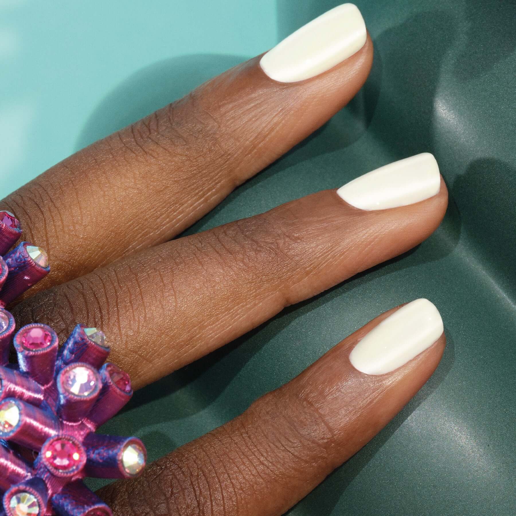 Manucurist Green Porcelaine vernis à ongles blanc cassé