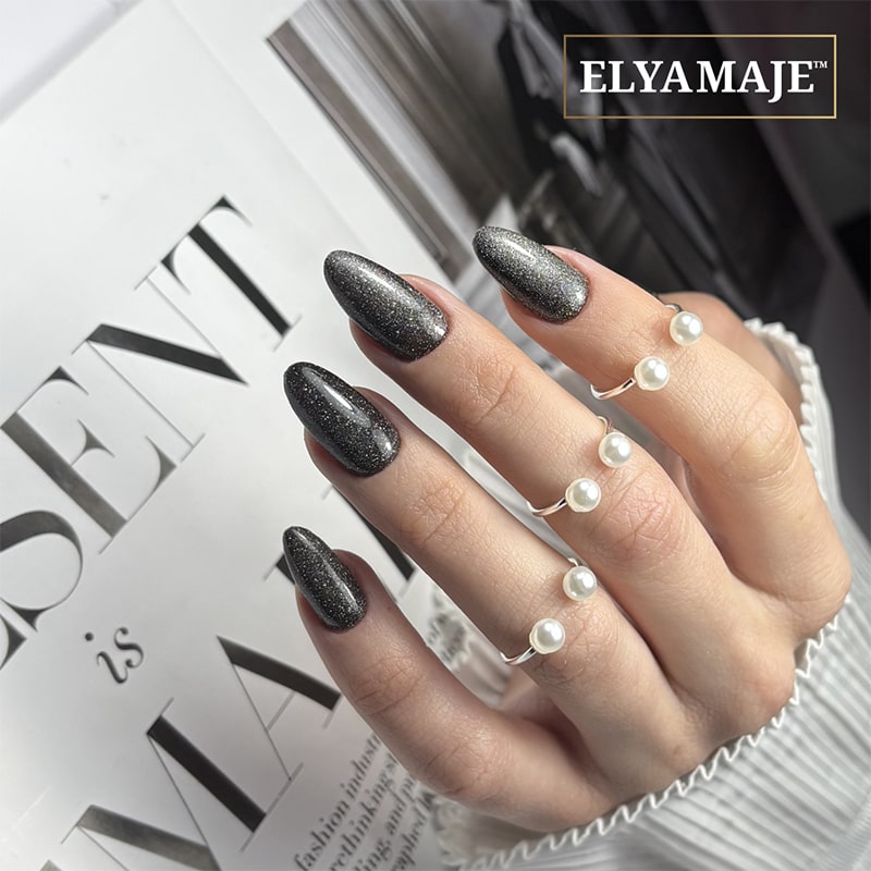 Elyamaje N°293 Maraja vernis semi-permanent cat eye