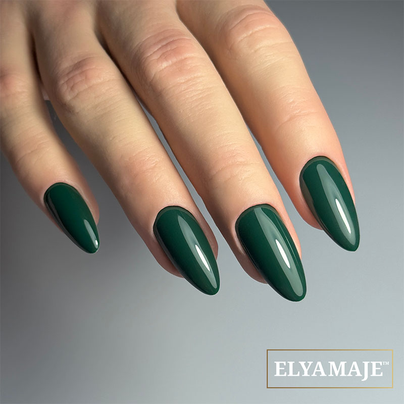 Elyamaje N° 135 Jungle Rainy vernis semi-permanent couvrant