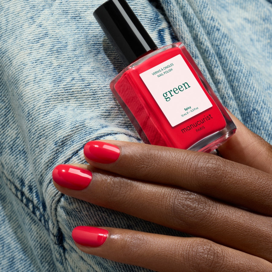 Manucurist Green Spicy vernis à ongles rouge opaque