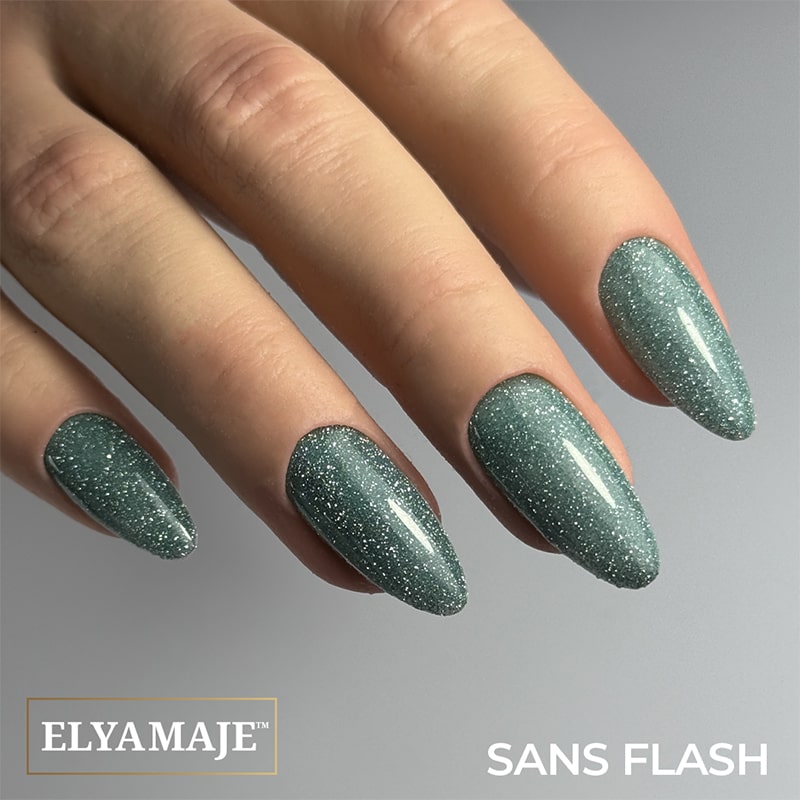 Elyamaje N°249 Hathor vernis semi-permanent réfléchissant