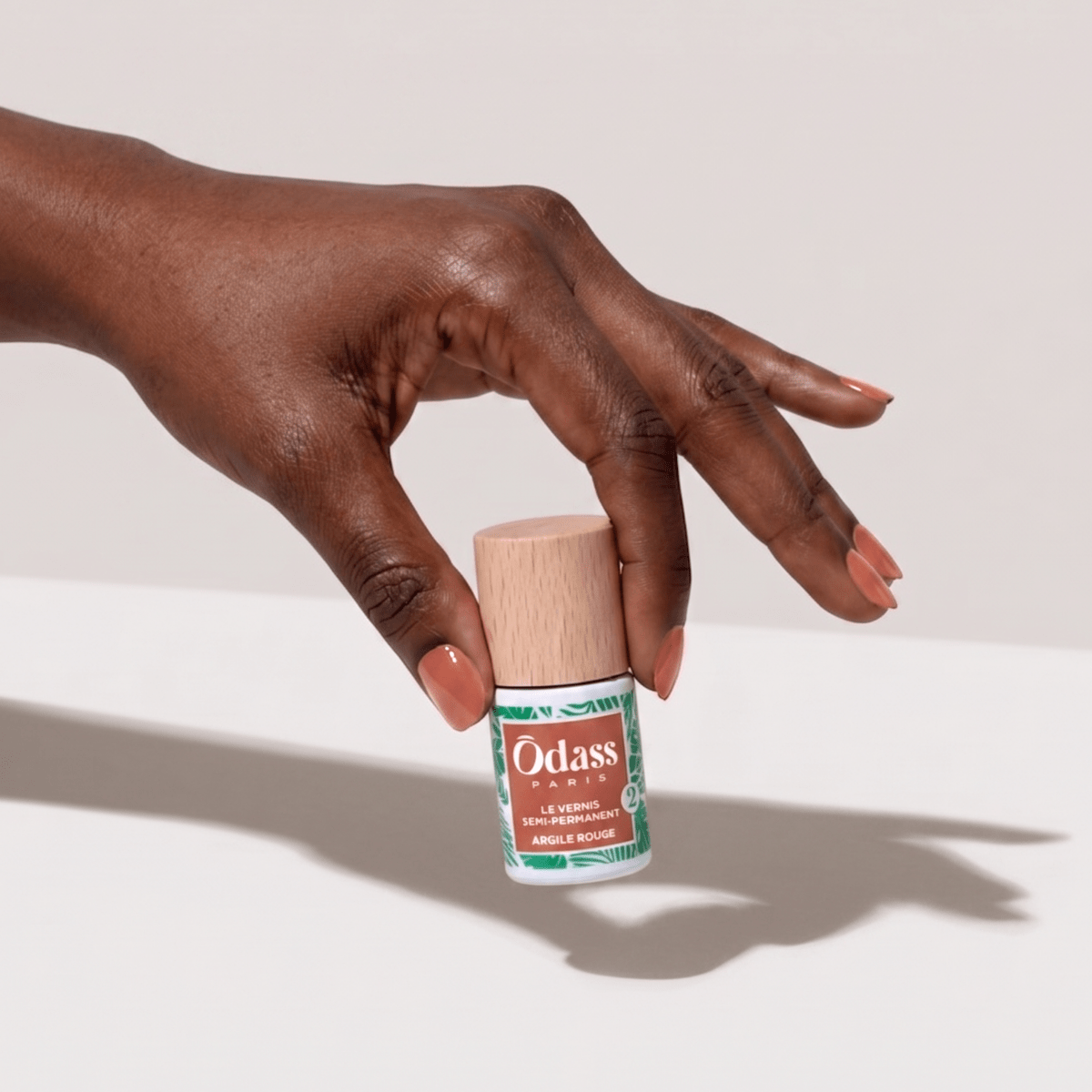 Ôdass Paris semi-permanent vernis argile rouge 10 ml biosourcé