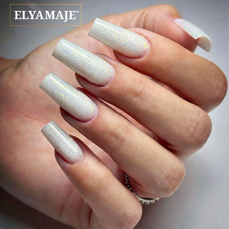 Elyamaje Flake Creamy Gel N°03 Milky White gel