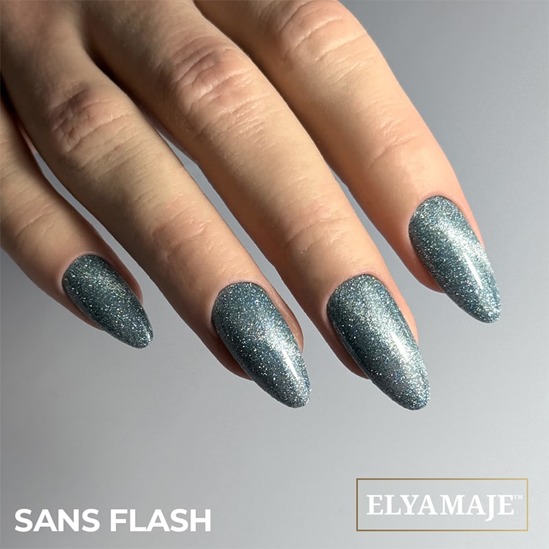 Elyamaje N°292 Serenity vernis semi-permanent cat eye