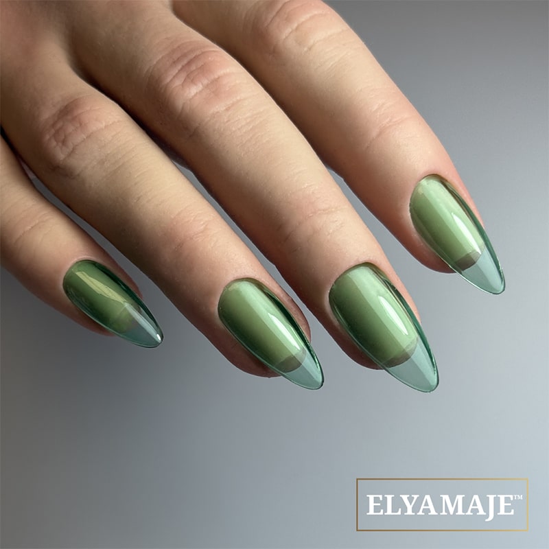 Elyamaje N°317 Canard Bleu vernis semi-permanent vitrail