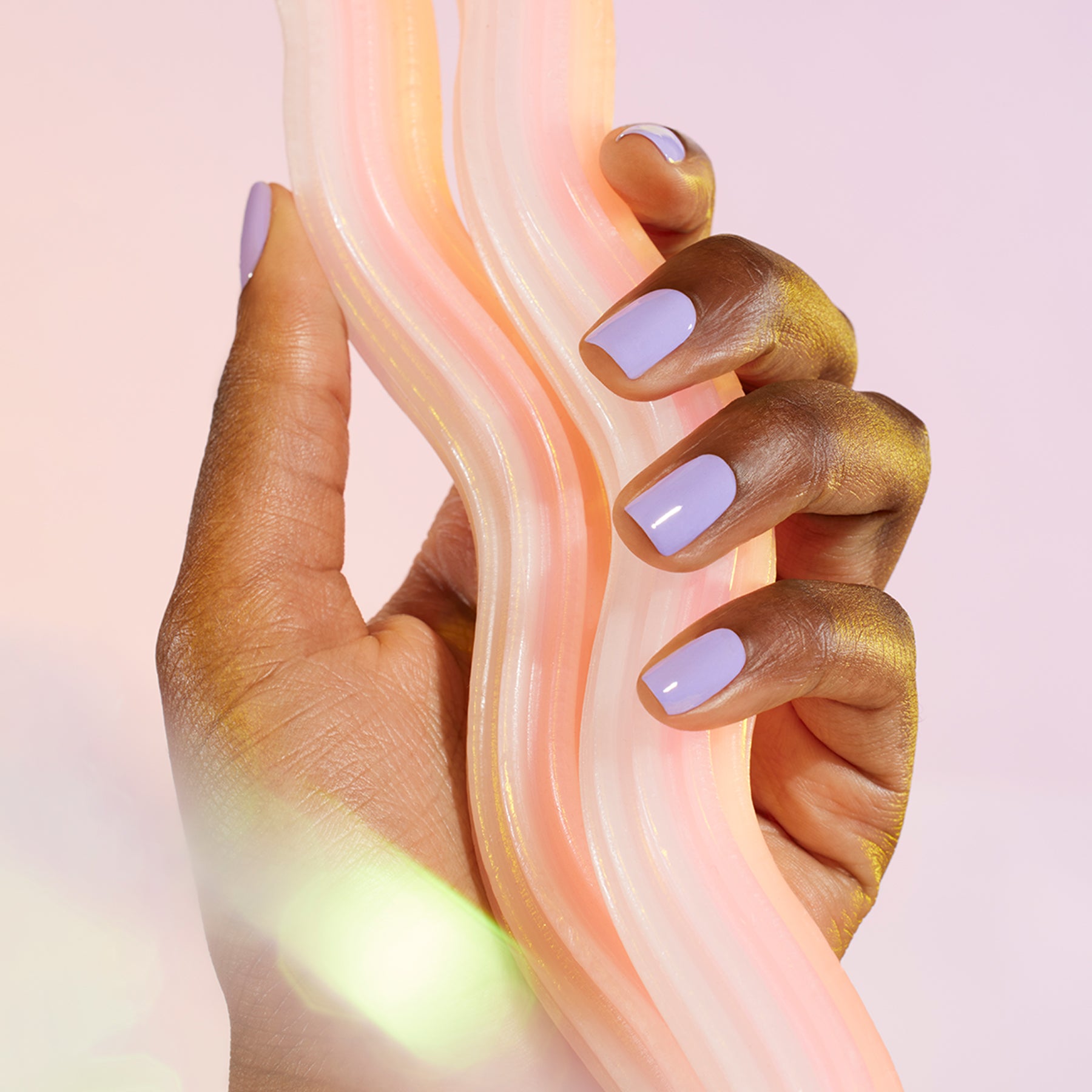 Manucurist Green Wisteria vernis à ongles violet pastel