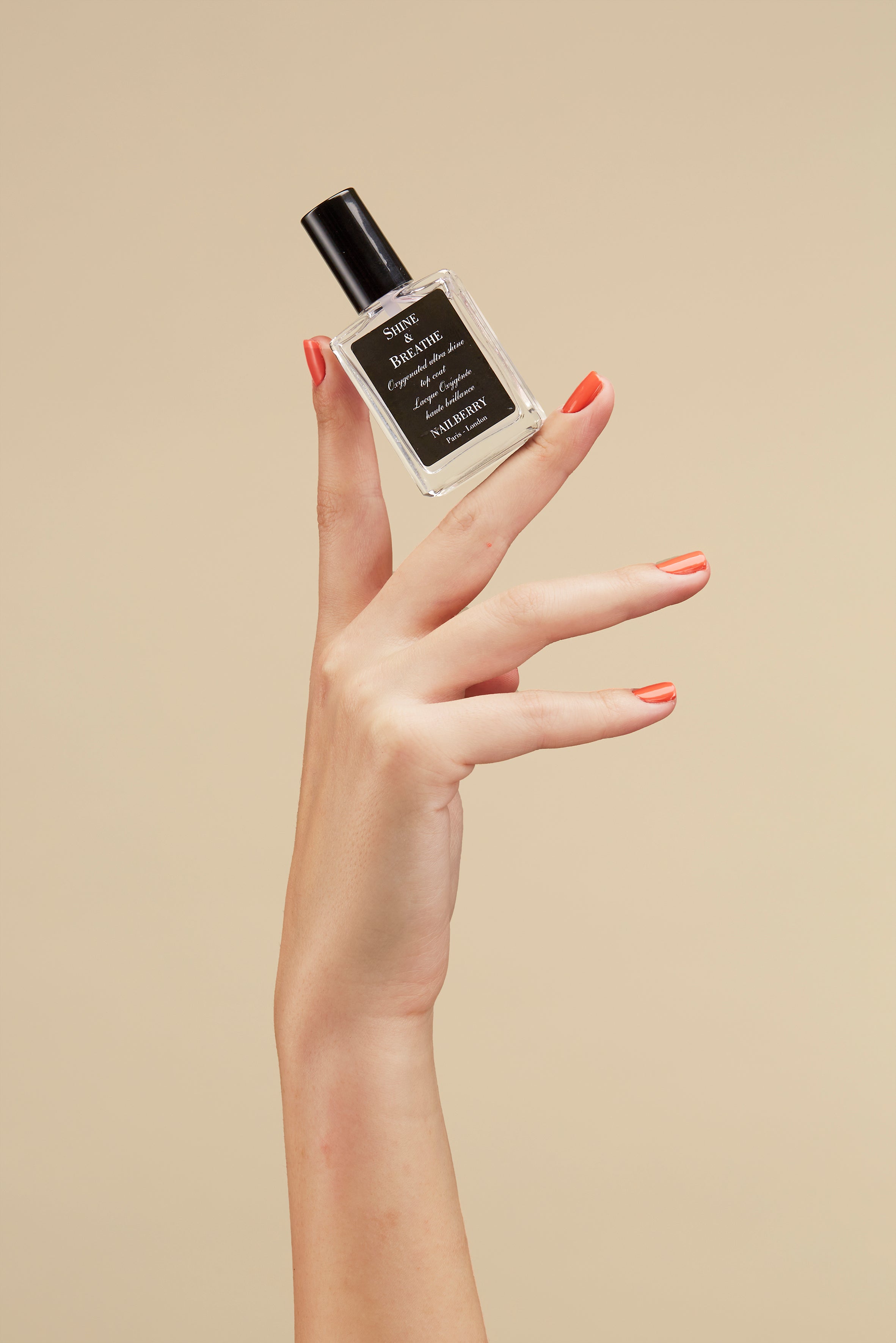 NAILBERRY Shine & Breathe Top Coat top coat 15ml brillant