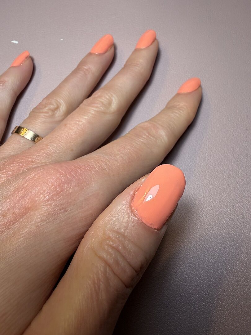Manucurist Green Tangerine vernis à ongles orange néon