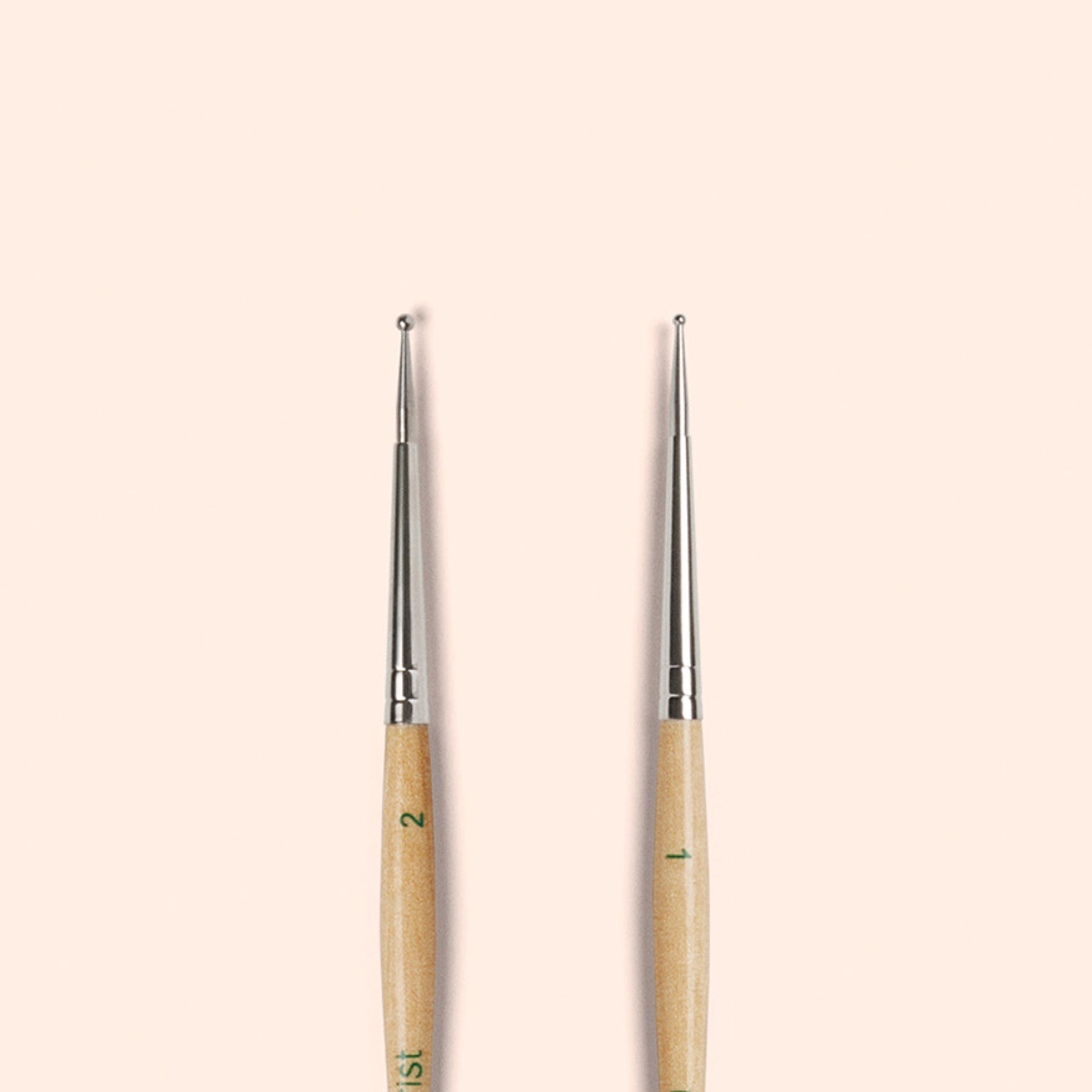 Manucurist Dotting Tool outil nail art double pointe bois