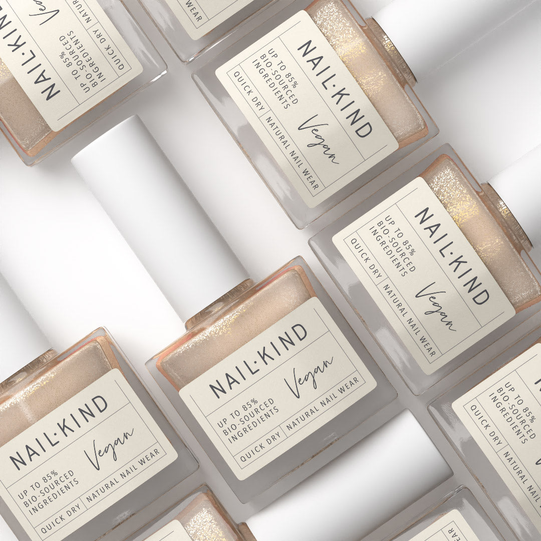 NAIL KIND The Colour Squad Champagne Kisses vernis nude scintillant