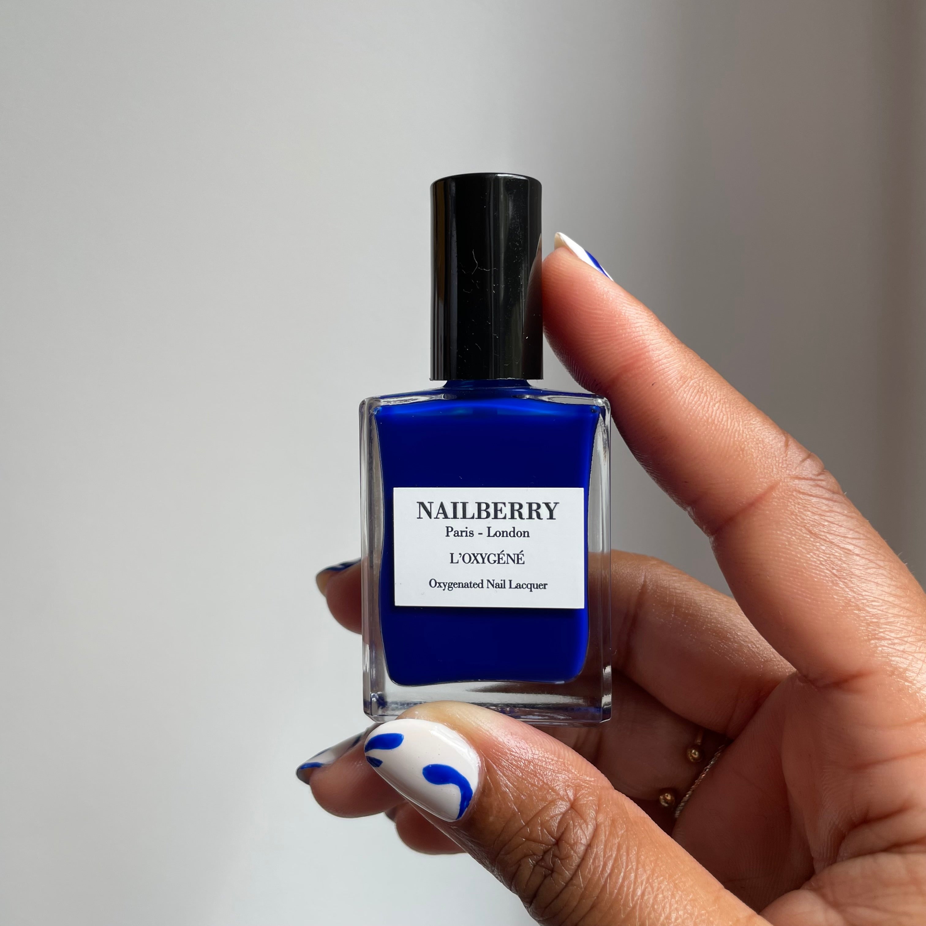 Nailberry L'Oxygéné Maliblue vernis à ongles 15ml bleu électrique